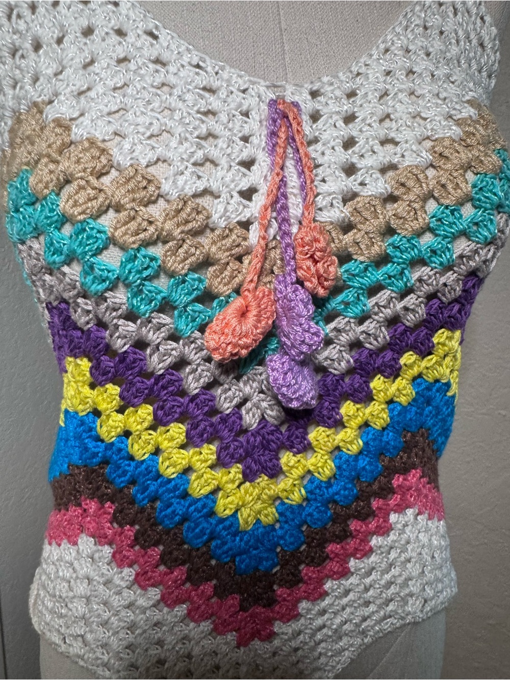 White Crochet V-Neck Tank Top with Multicolor Chevron Stripes - Picture 2 of 7